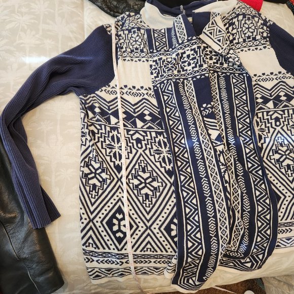 Lucky Brand Open Front Waterfall Sweater Blue/Beige - Picture 9 of 11